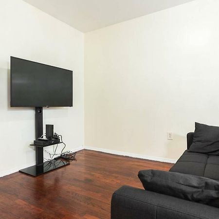 Brooklyn 3 Bedroom 1 Bathroom 8 Minutes To Subway 30 Minutes To Manhattan New York Exterior photo